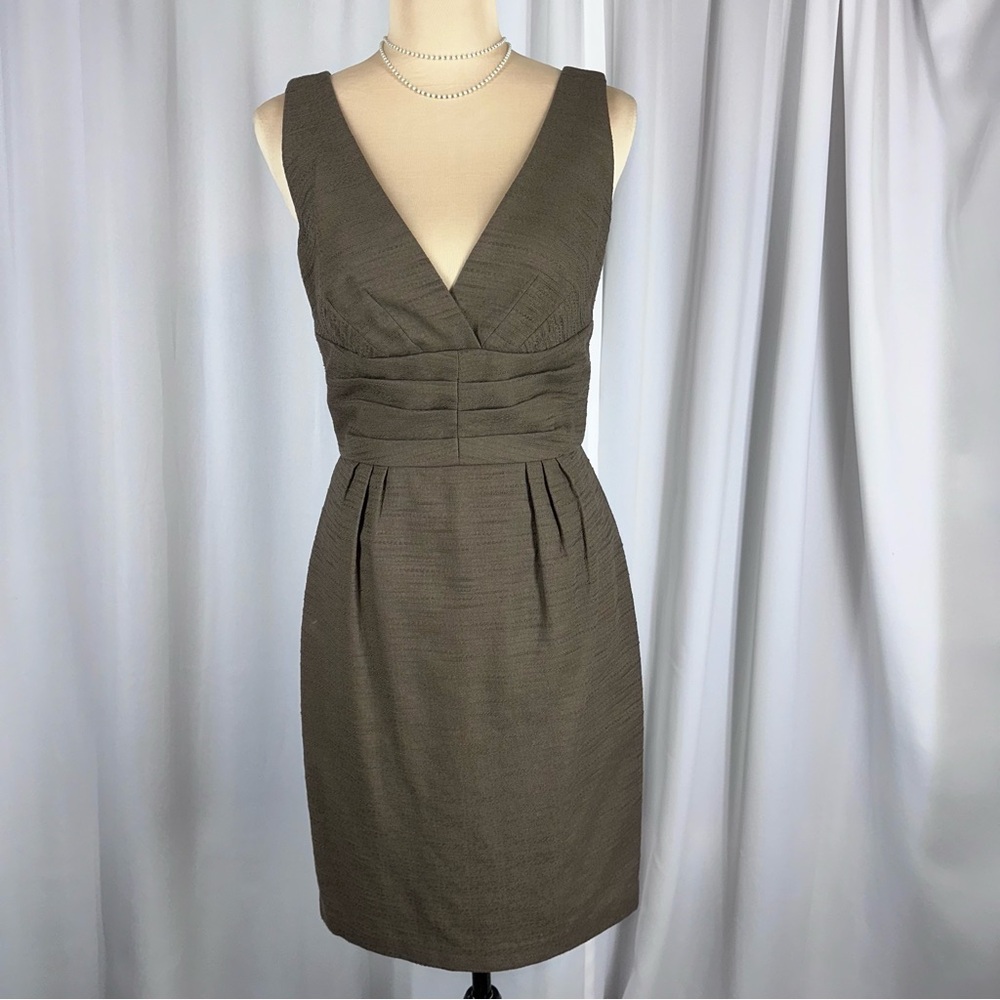 Trina Turk Textured Midi Dress Sz 6 Olive Green Sleeveless A-line Made In USA
